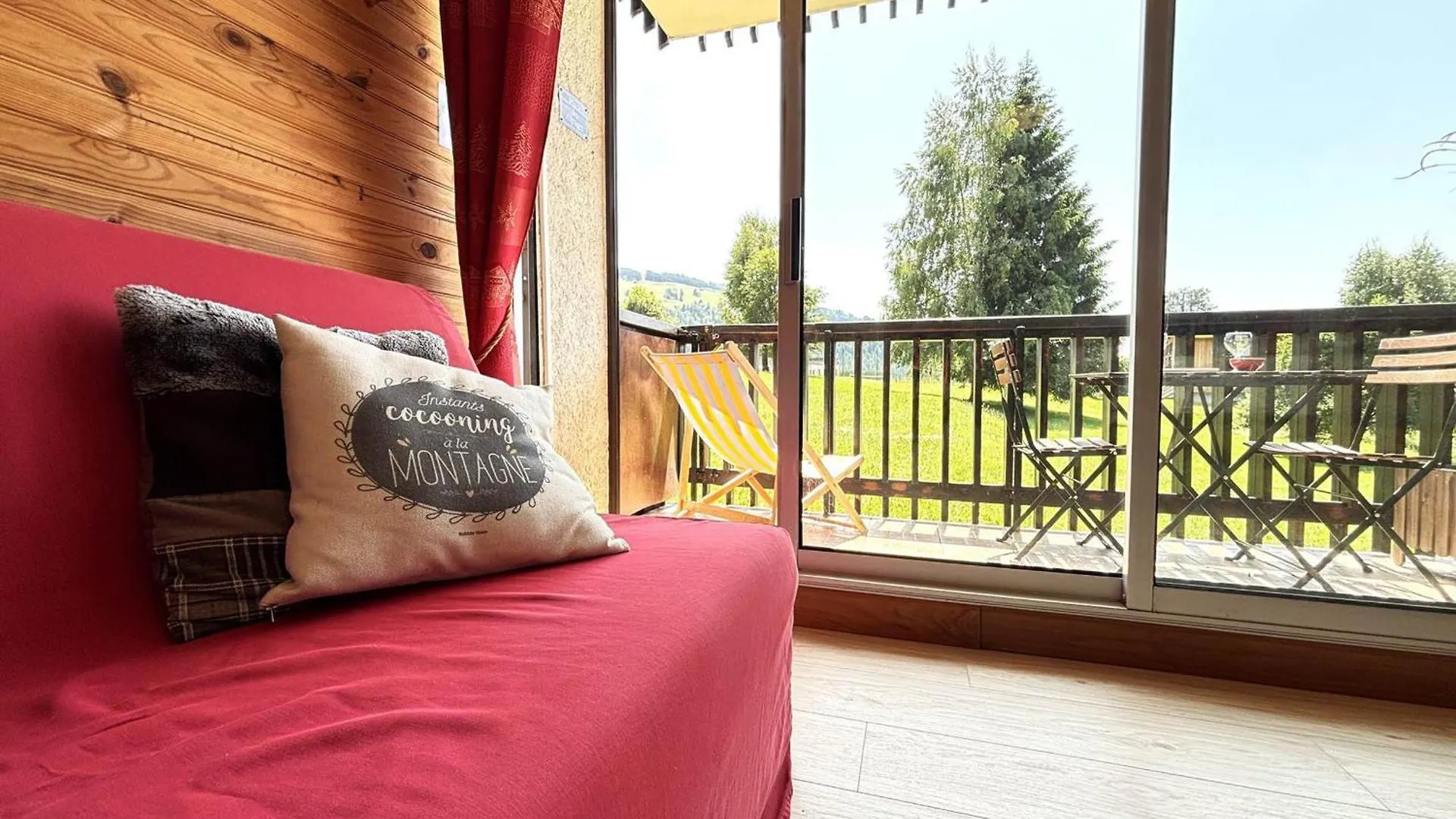Apartman Studio Skis Aux Pieds, Animaux Acceptes, Parking, Balcon, 4 Personnes - Fr-1-505-230 Notre-Dame-de-Bellecombe